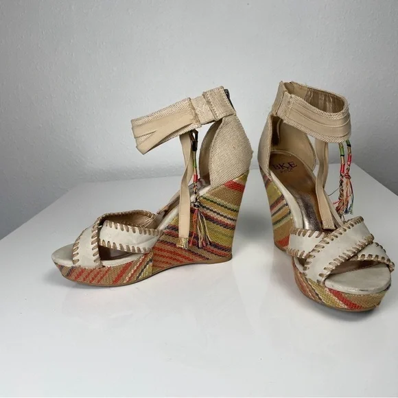 BKE Sole, colorful boho summer fabric wedge estimated sz. 8 - Picture 1 of 13